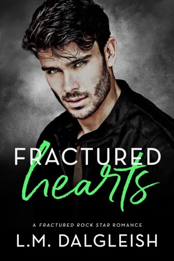 Fractured Hearts: A Fractured Rock Star Romance